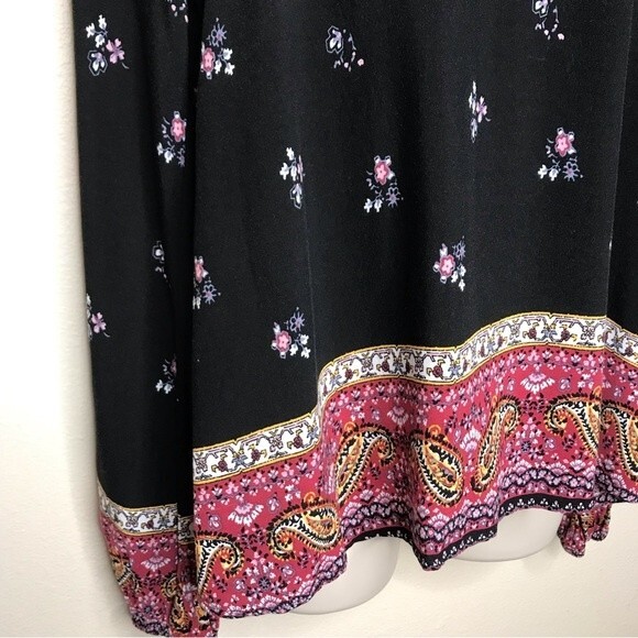 Abercrombie & Fitch Boho Split V Neck Black Red Paisley Border Print Blouse Med - Picture 4 of 11